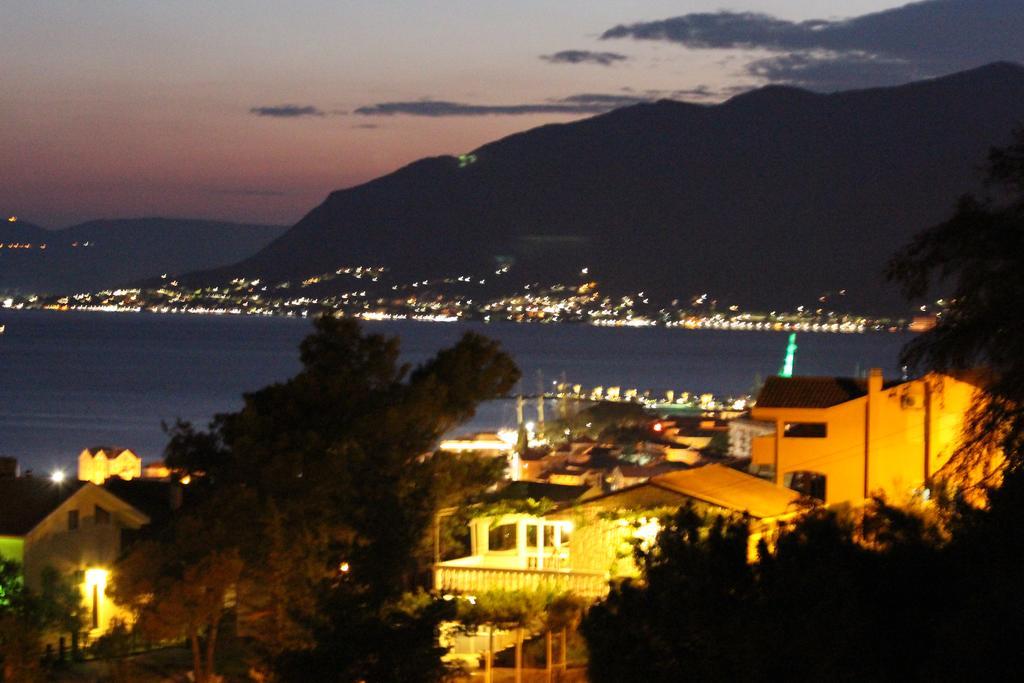 Apartments Siesta Tivat Buitenkant foto